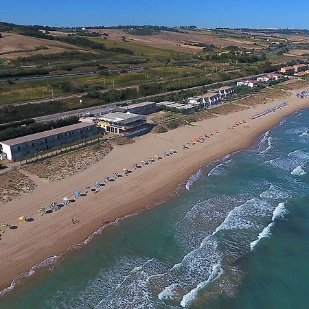 Villaggio Azzurra Termoli Bagian luar foto