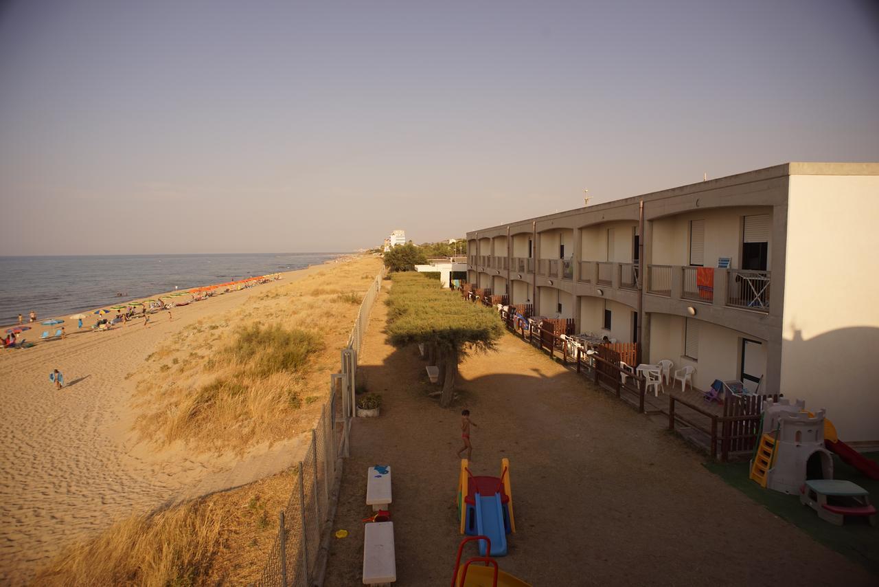 Villaggio Azzurra Termoli Bagian luar foto