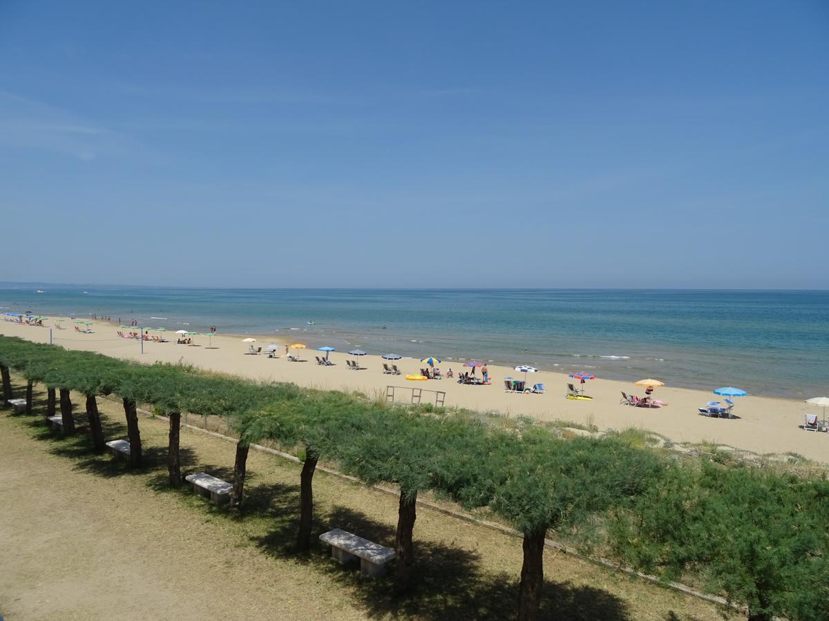 Villaggio Azzurra Termoli Bagian luar foto
